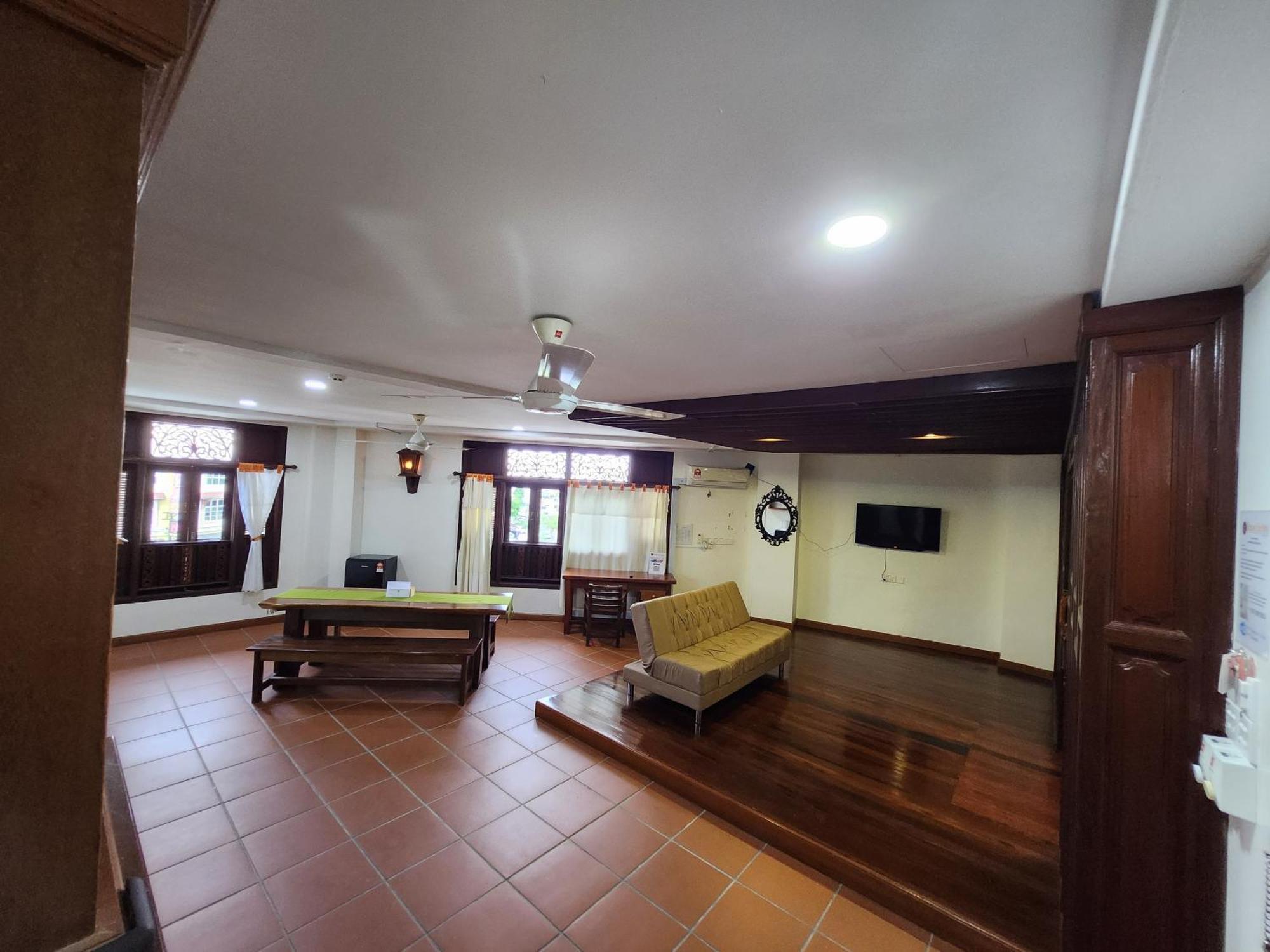 Hotel Uptown Eco Kuala Terengganu