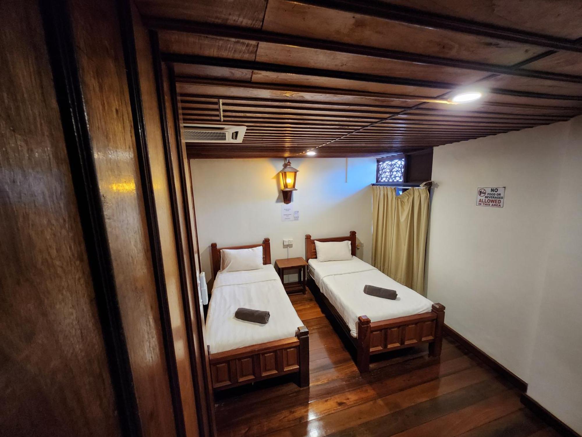Uptown Eco Hotel 2*