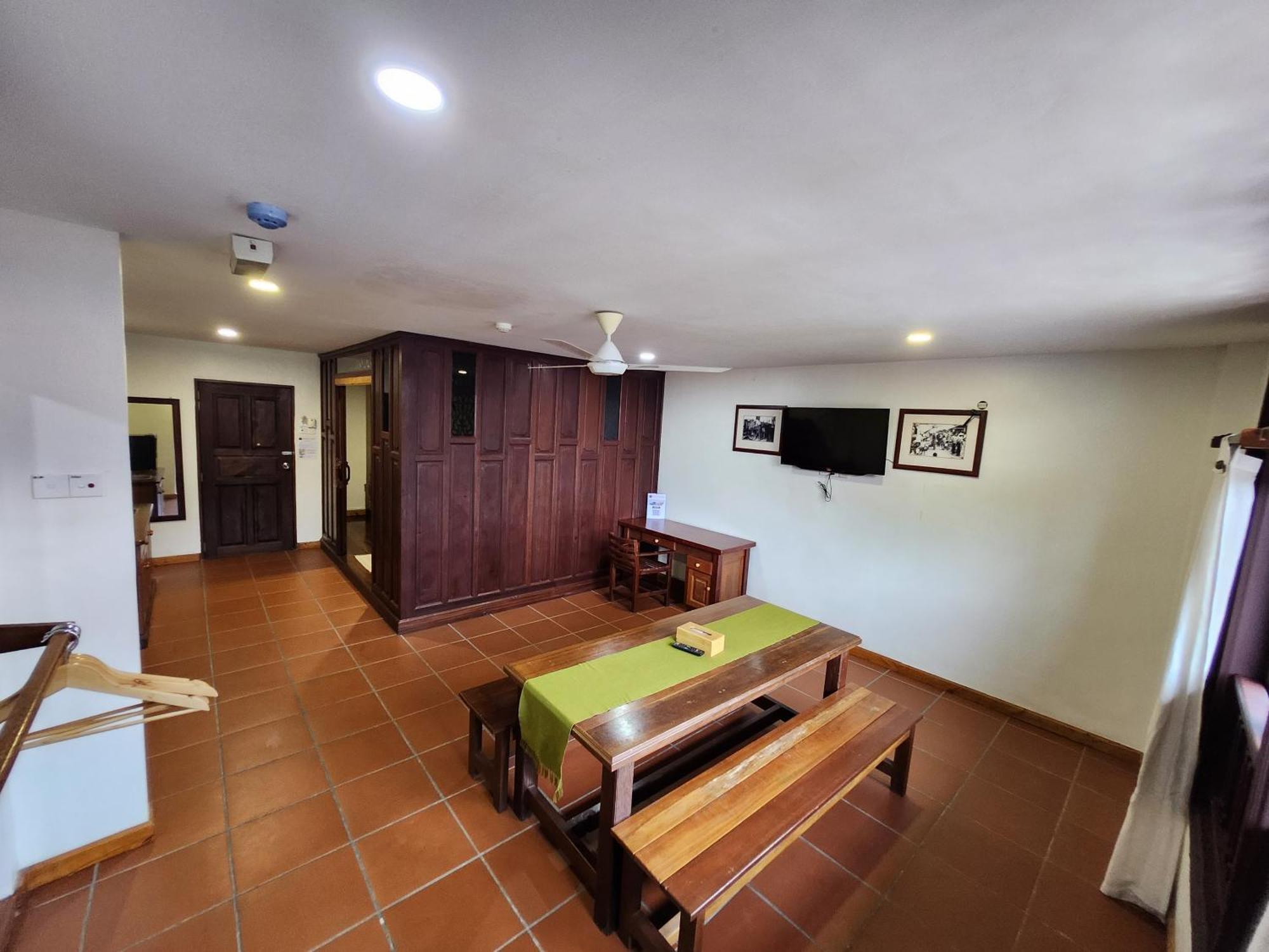 Uptown Eco Hotel 2*